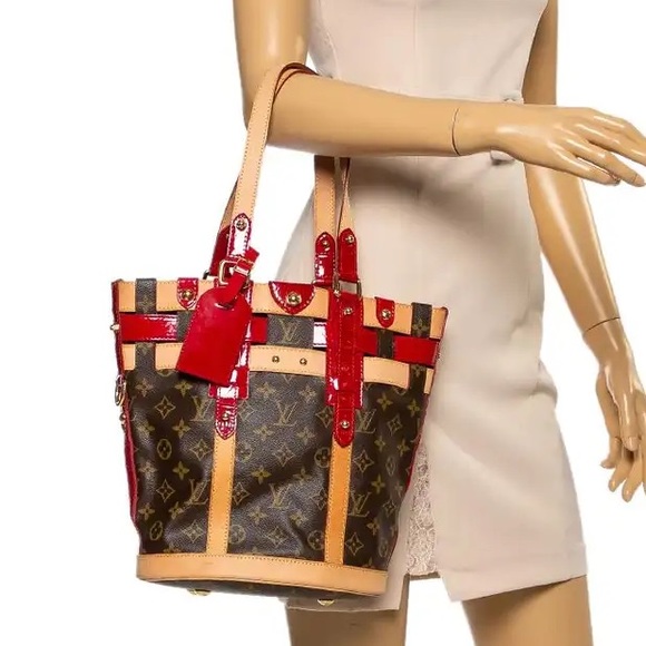 ❤️✨NEO BUCKET✨❤️Louis Vuitton Rubis Red Bucket Bag - Picture 3 of 12